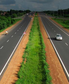Dedicated Freight Corridor <div>(Ludhiana - Delhi - Kolkata)</div>